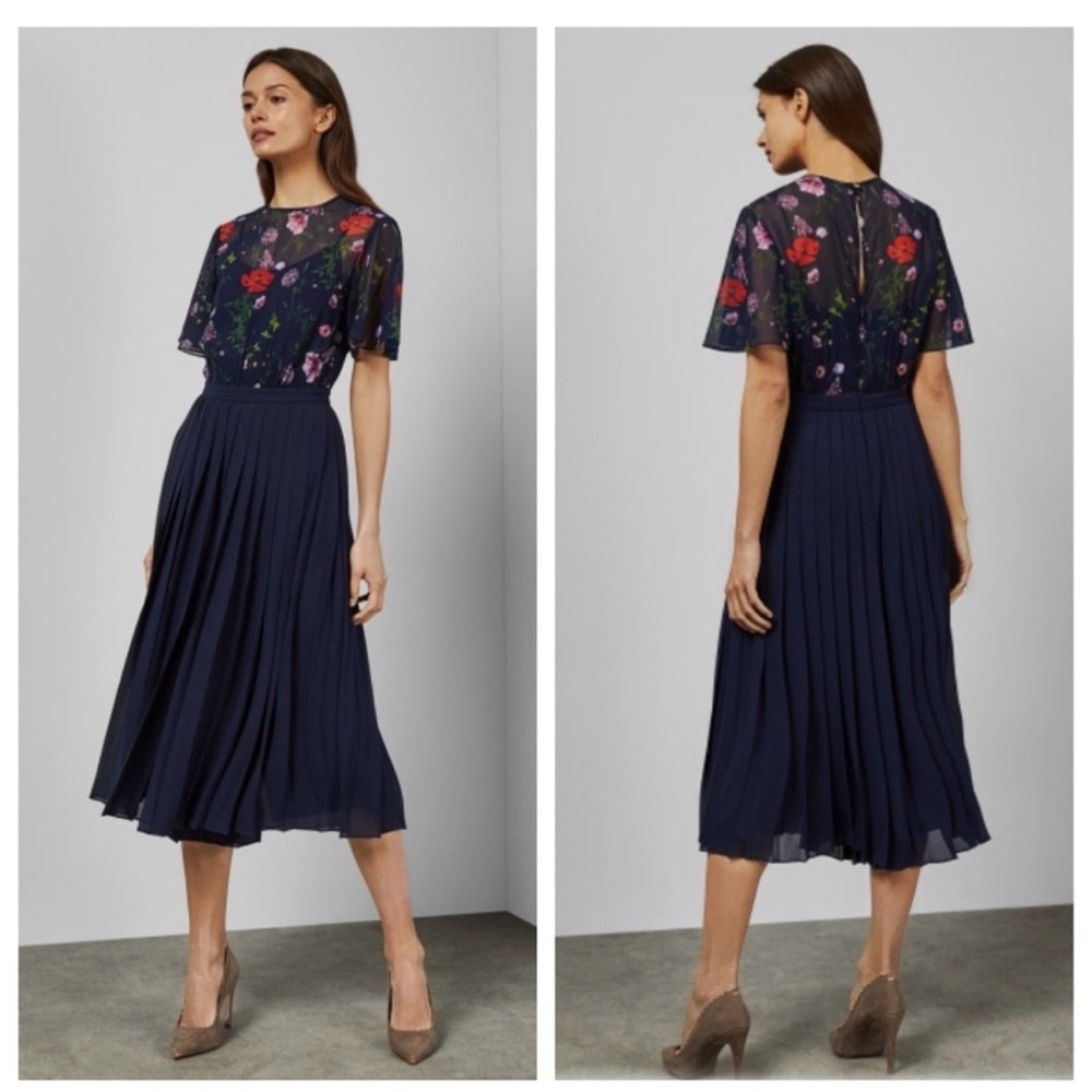 TED BAKER MISTY Hedgerow pleated Jumpsuit Floral